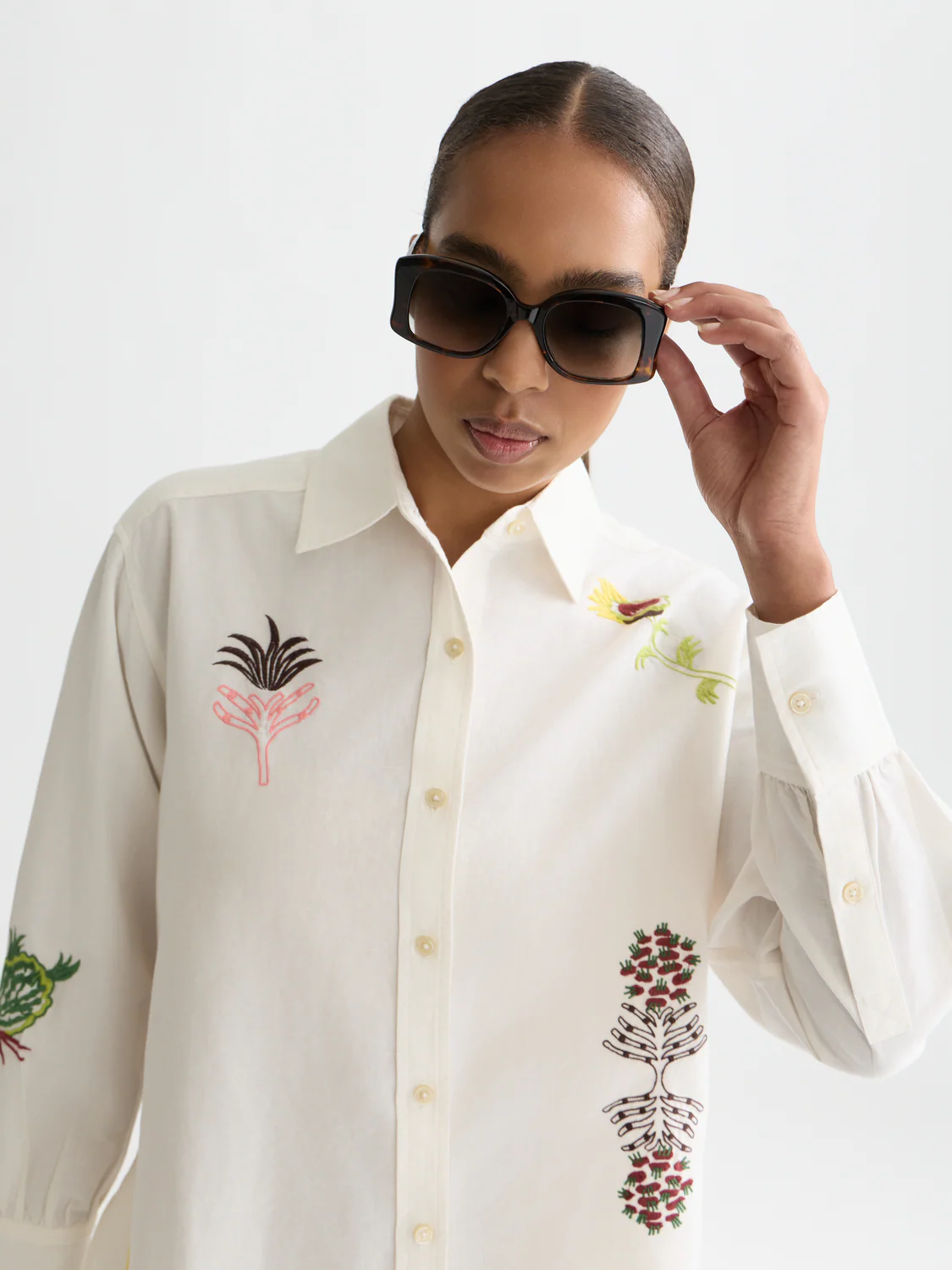 Embroidered Girlfriend shirt - Image 3