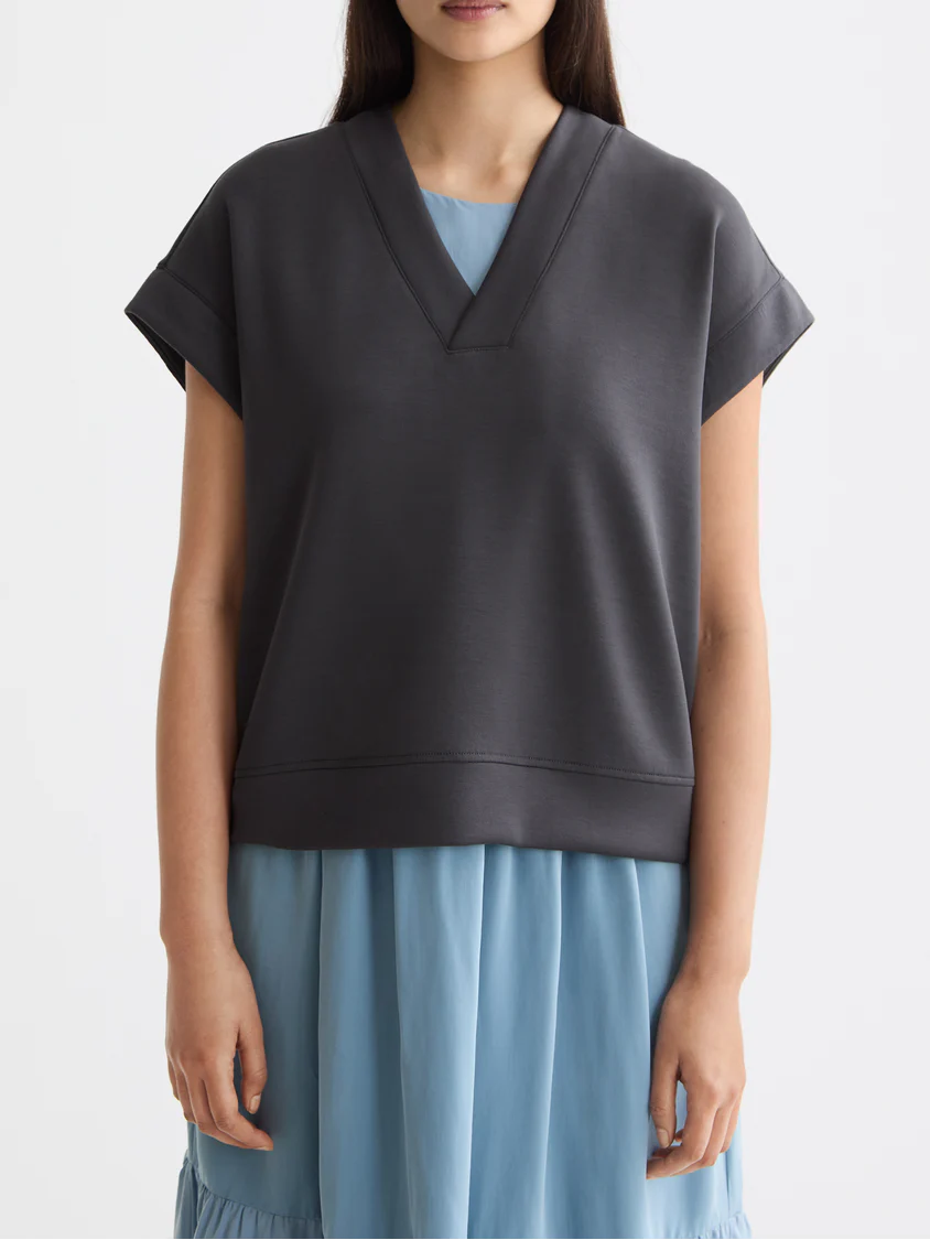 V-neck sleeveless modal sweatshirt