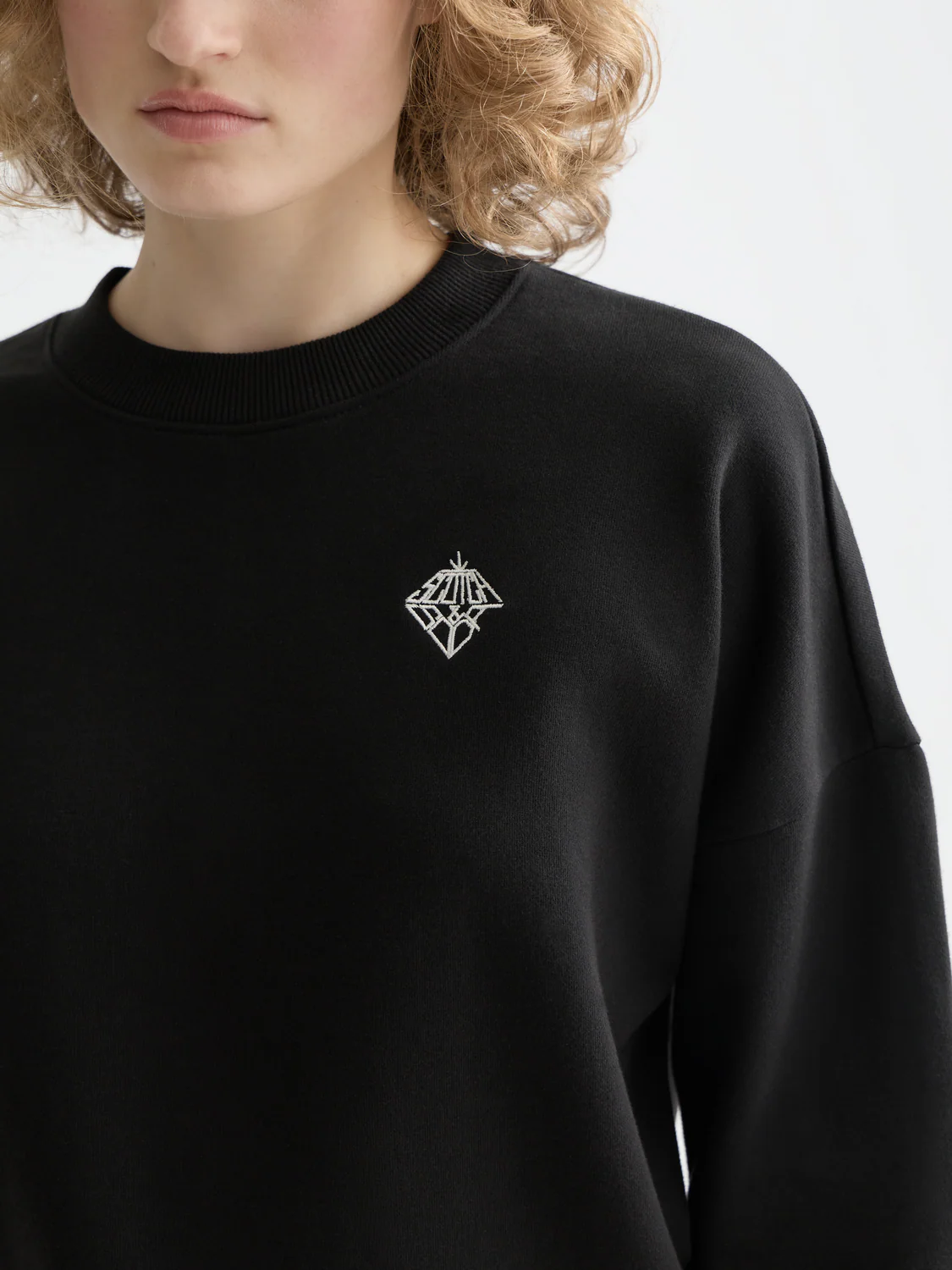Embroidered logo sweatshirt - Image 3