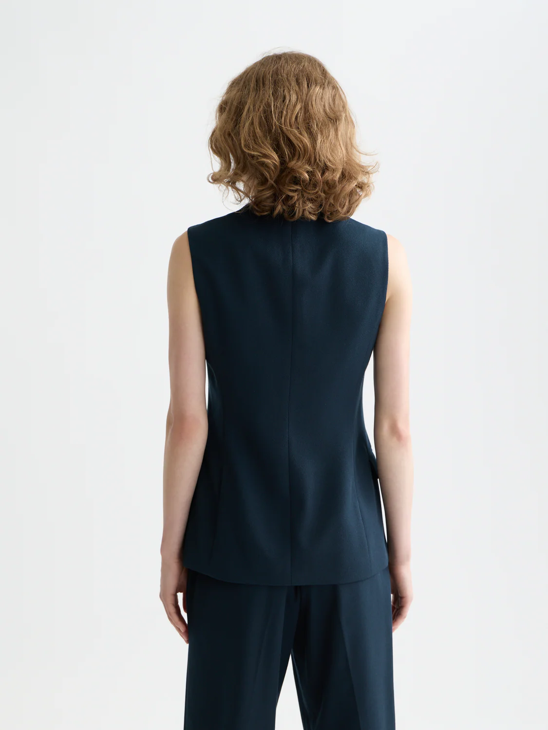 Tailored gilet - Image 4