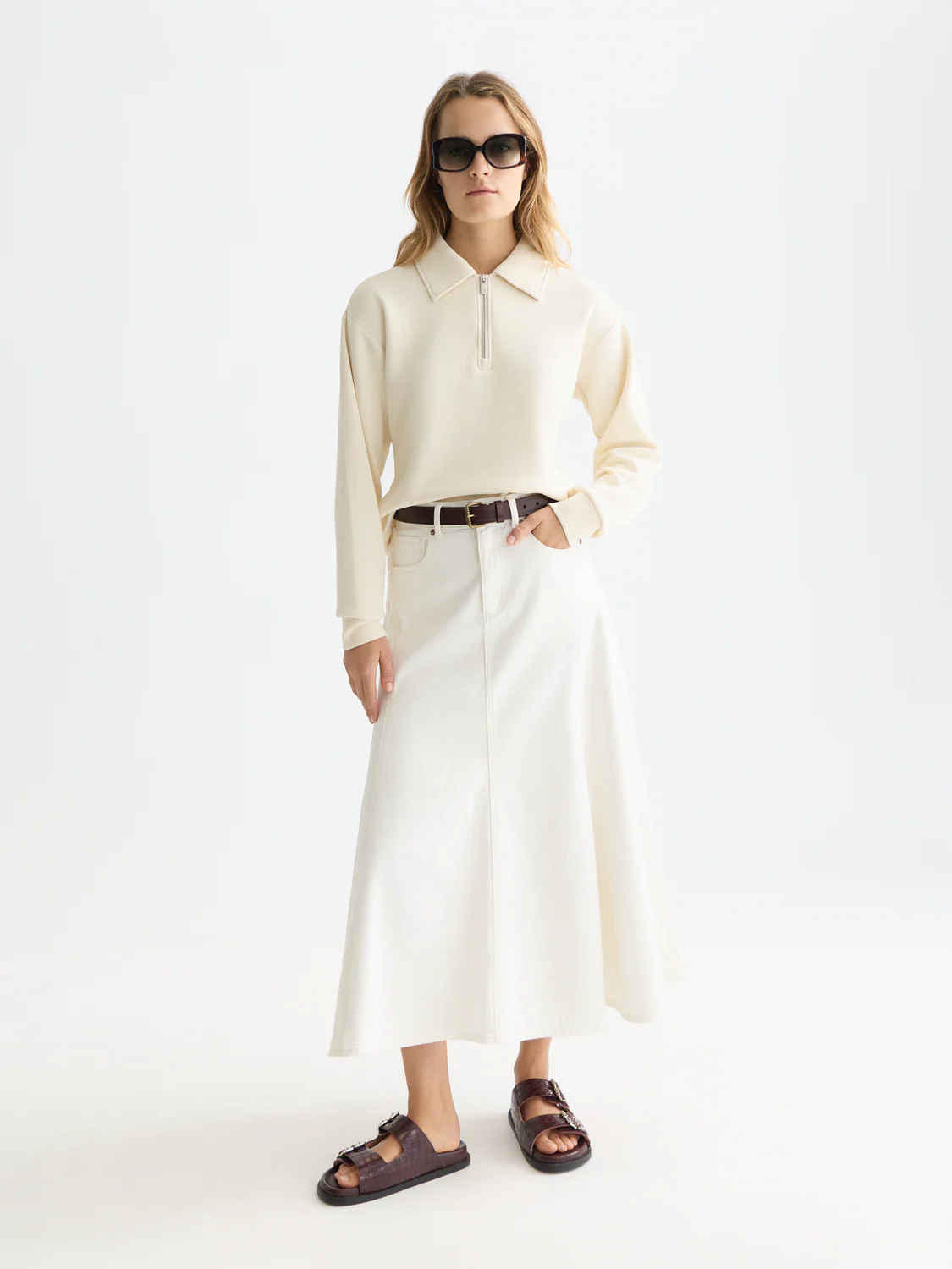Zip-up sweatshirt - Image 2