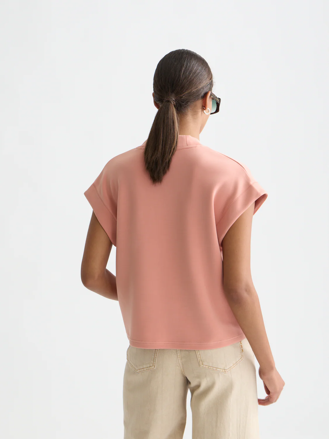 Tencel V-neck short sleeve sweatshirt - Image 11