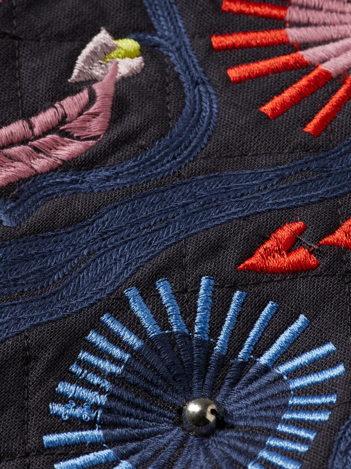 Embroidered gilet - Image 7