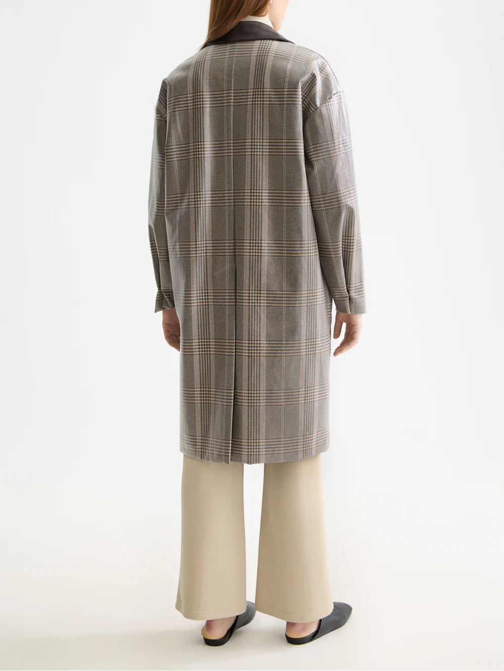 Coated raincoat - Image 4