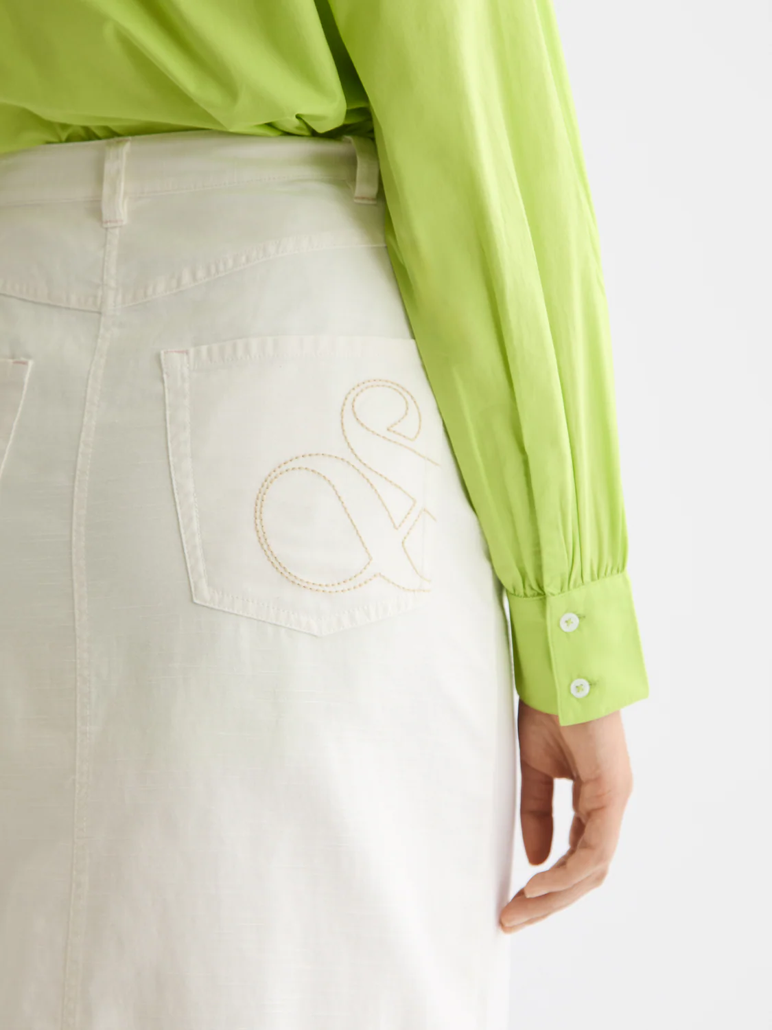 Workwear midi skirt with front slit - Image 10
