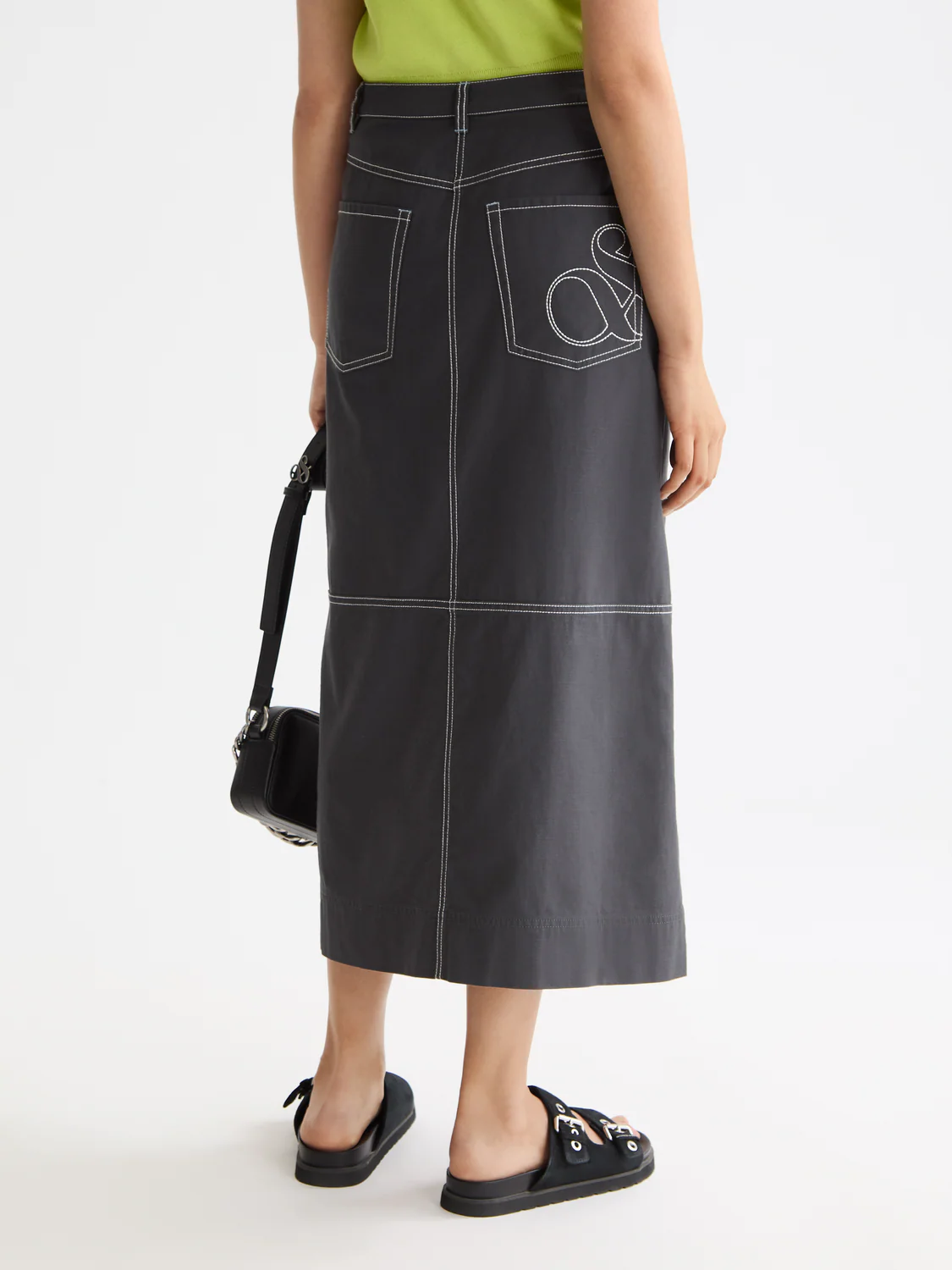 Workwear midi skirt with front slit - Image 4