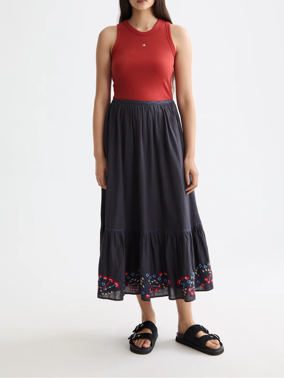 Embroidered maxi skirt