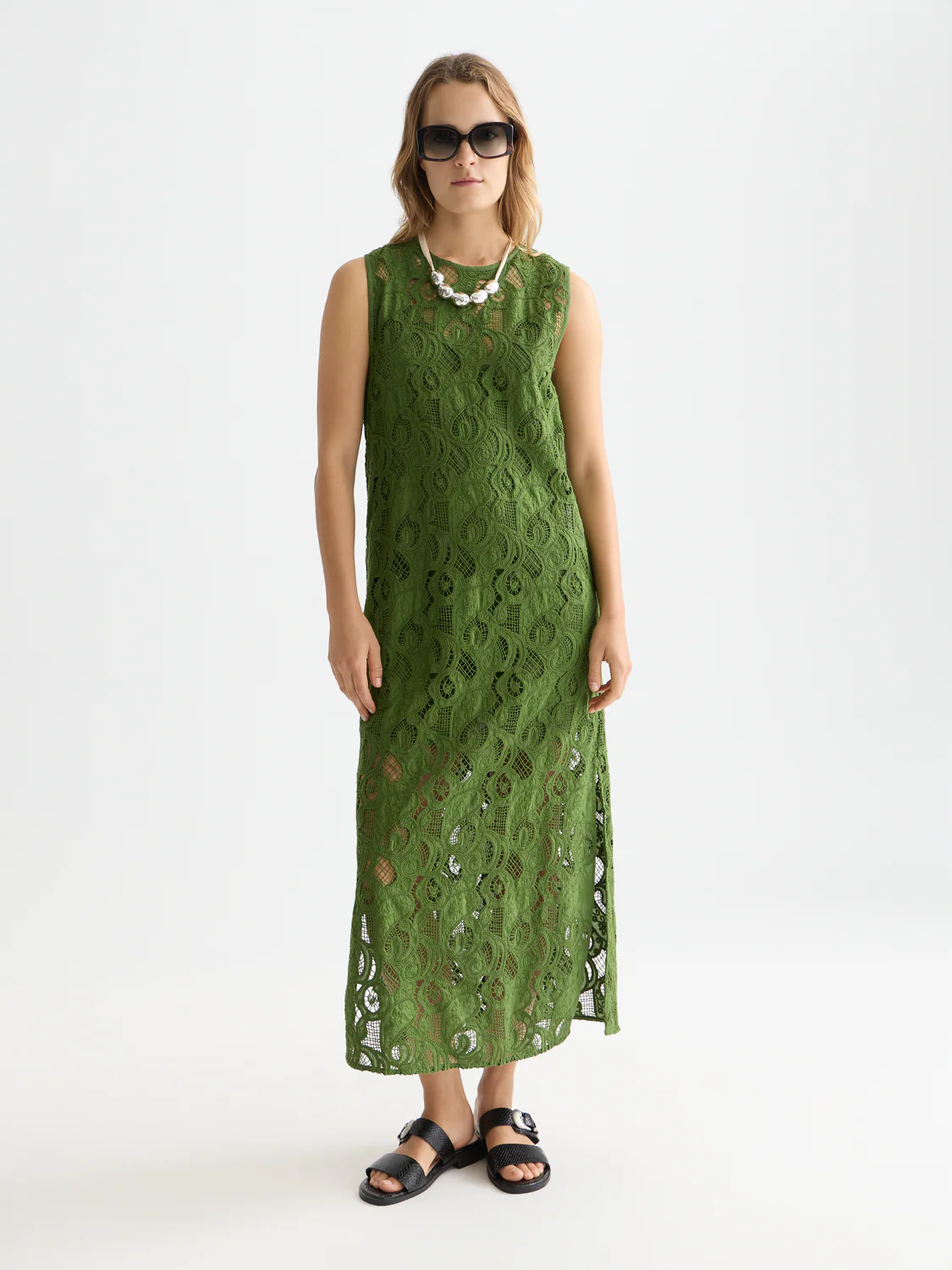 Flame embroidery midi dress