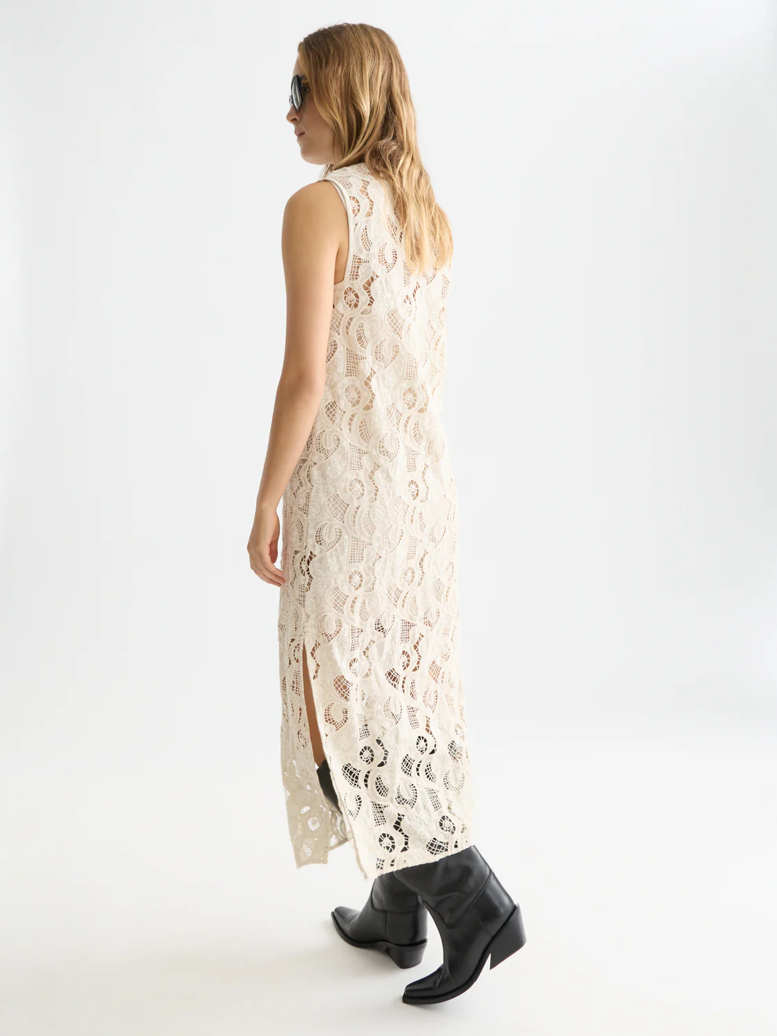 Flame embroidery midi dress - Image 12