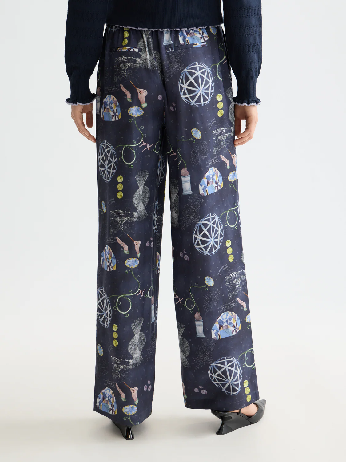 Gia Mid rise wide leg elasticated trousers - Image 4