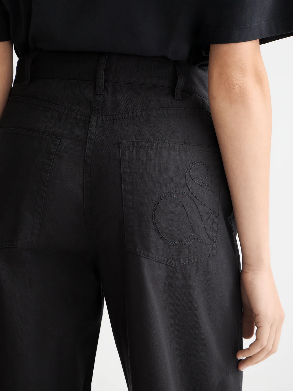Lotus barrel leg seam detail pant - Image 10