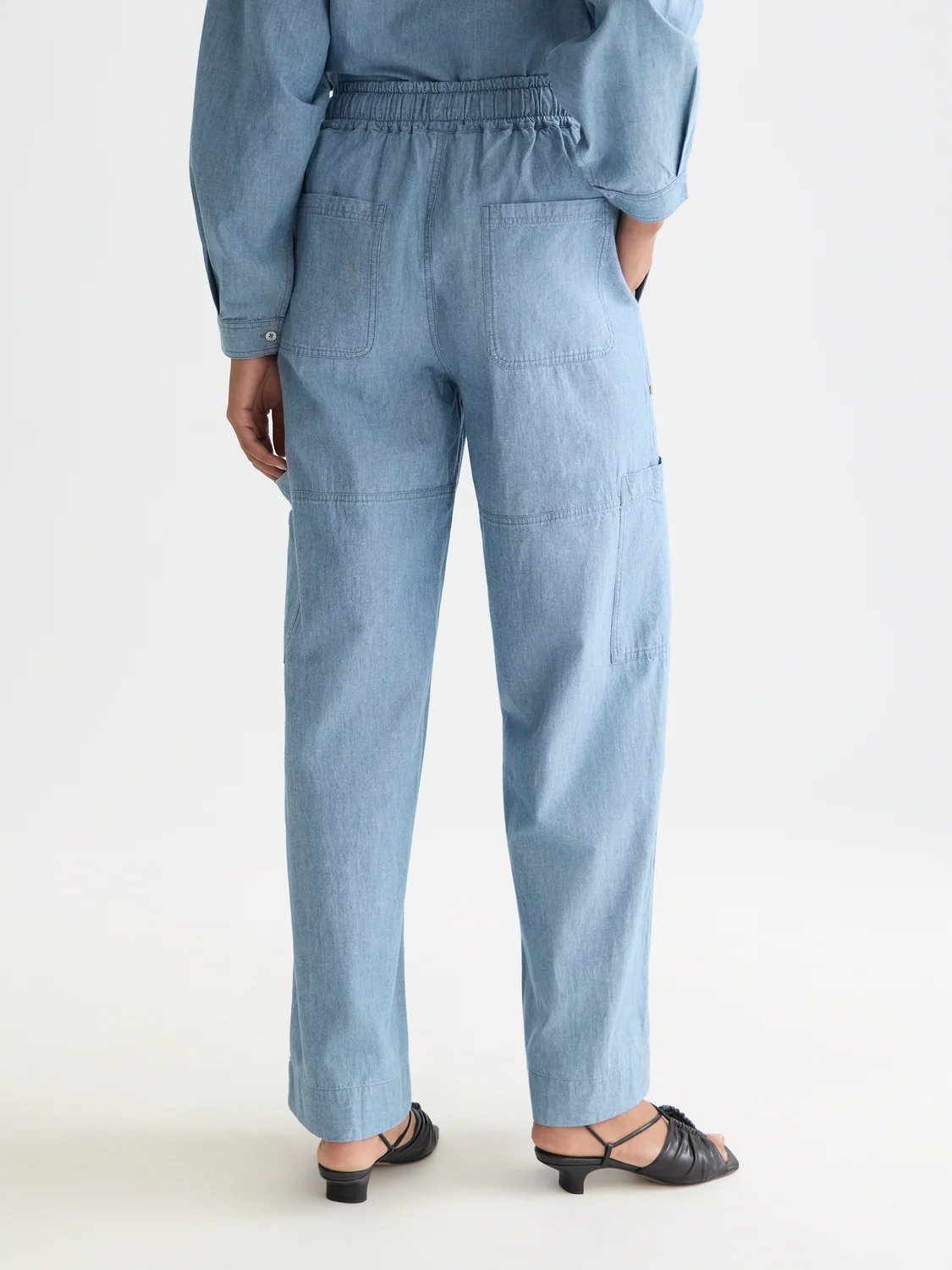 Noa Lightweight pant - Image 4