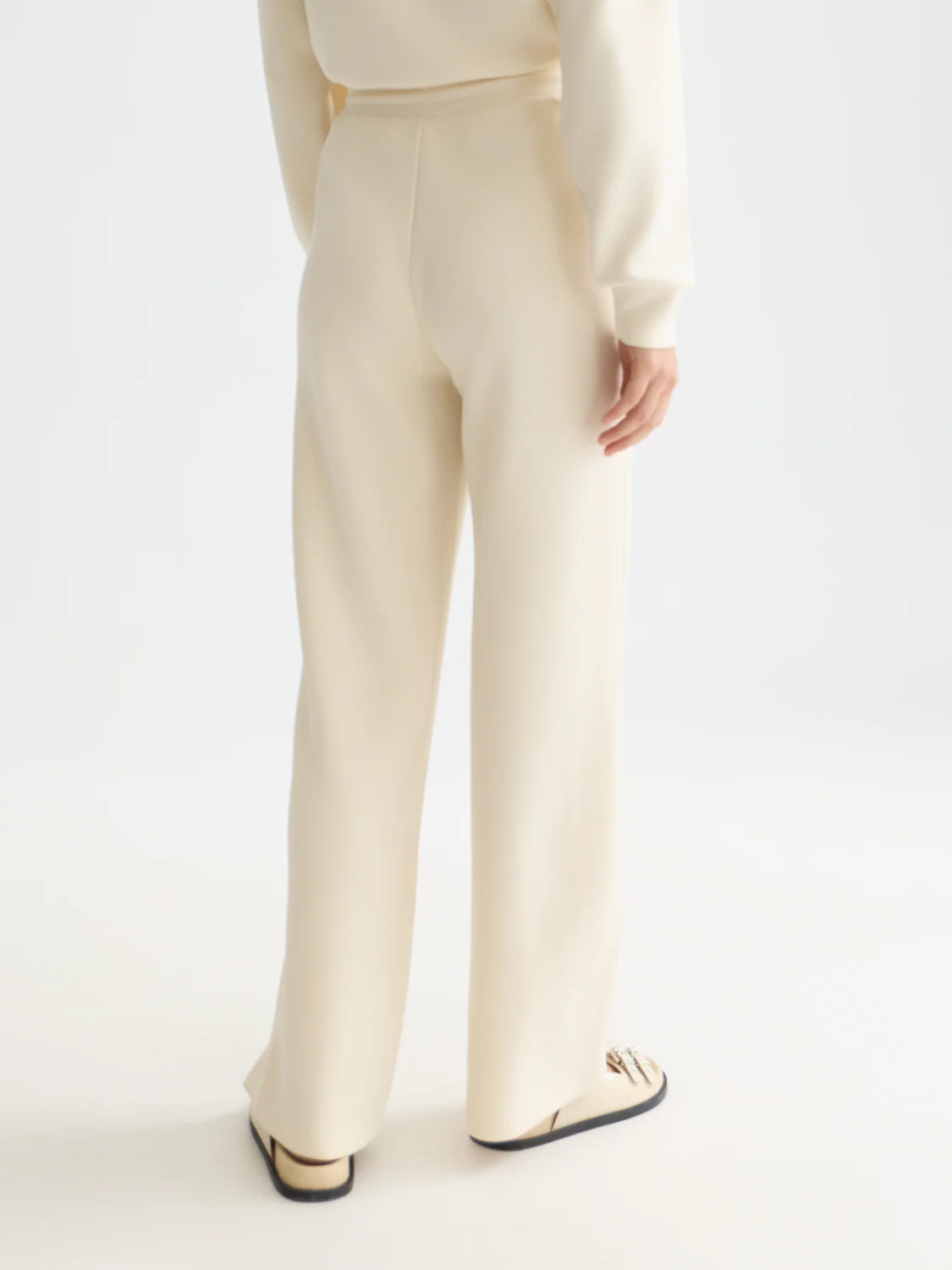 Tencel pleated sweatpants - Image 4