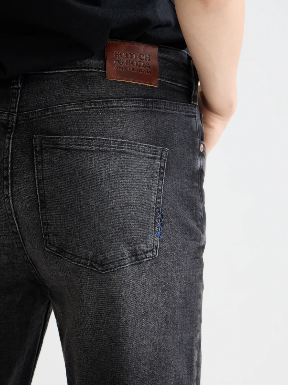 Essentials The Sky Denim - Image 3