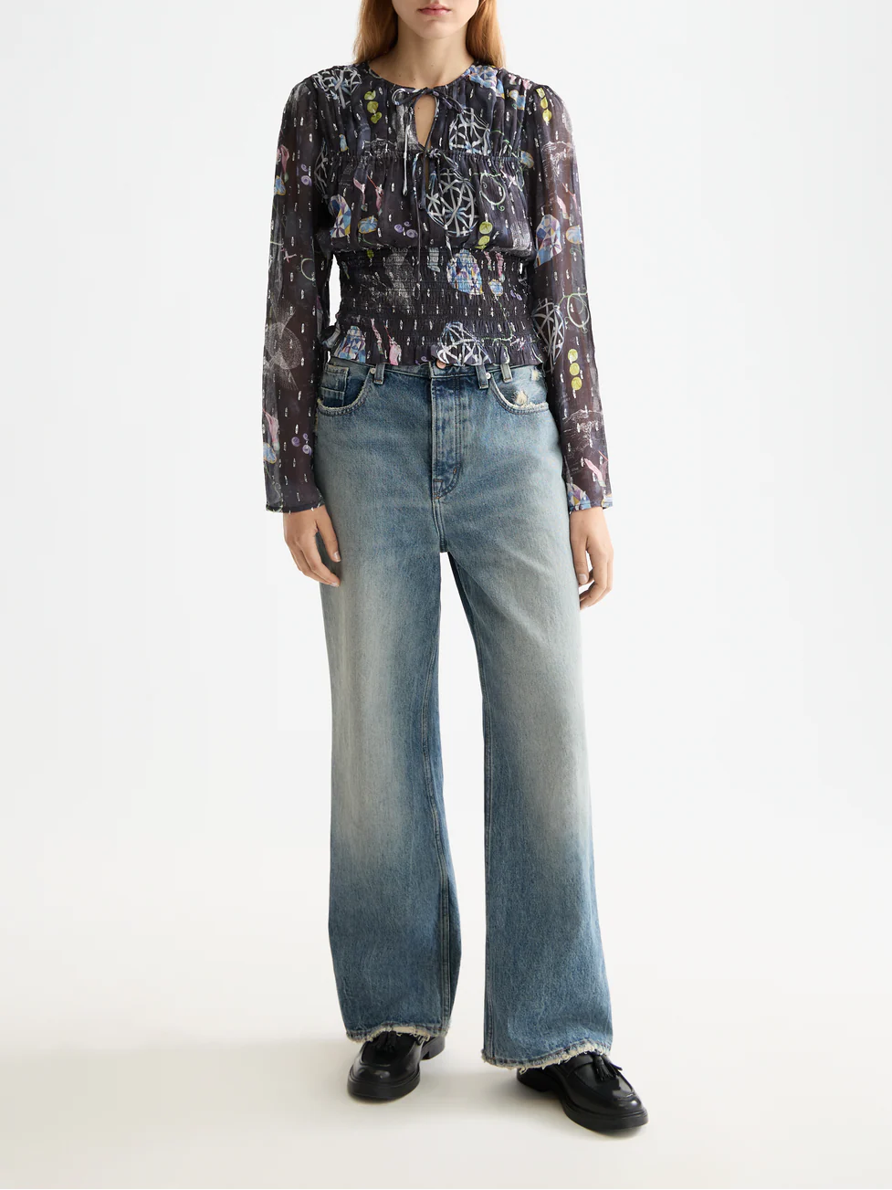 The Deep loose denim