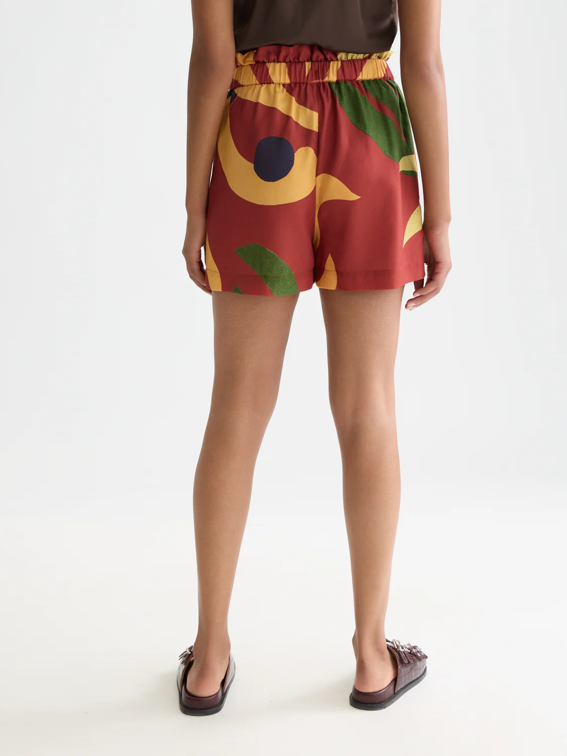Printed high-rise elastic waist shorts - Image 4