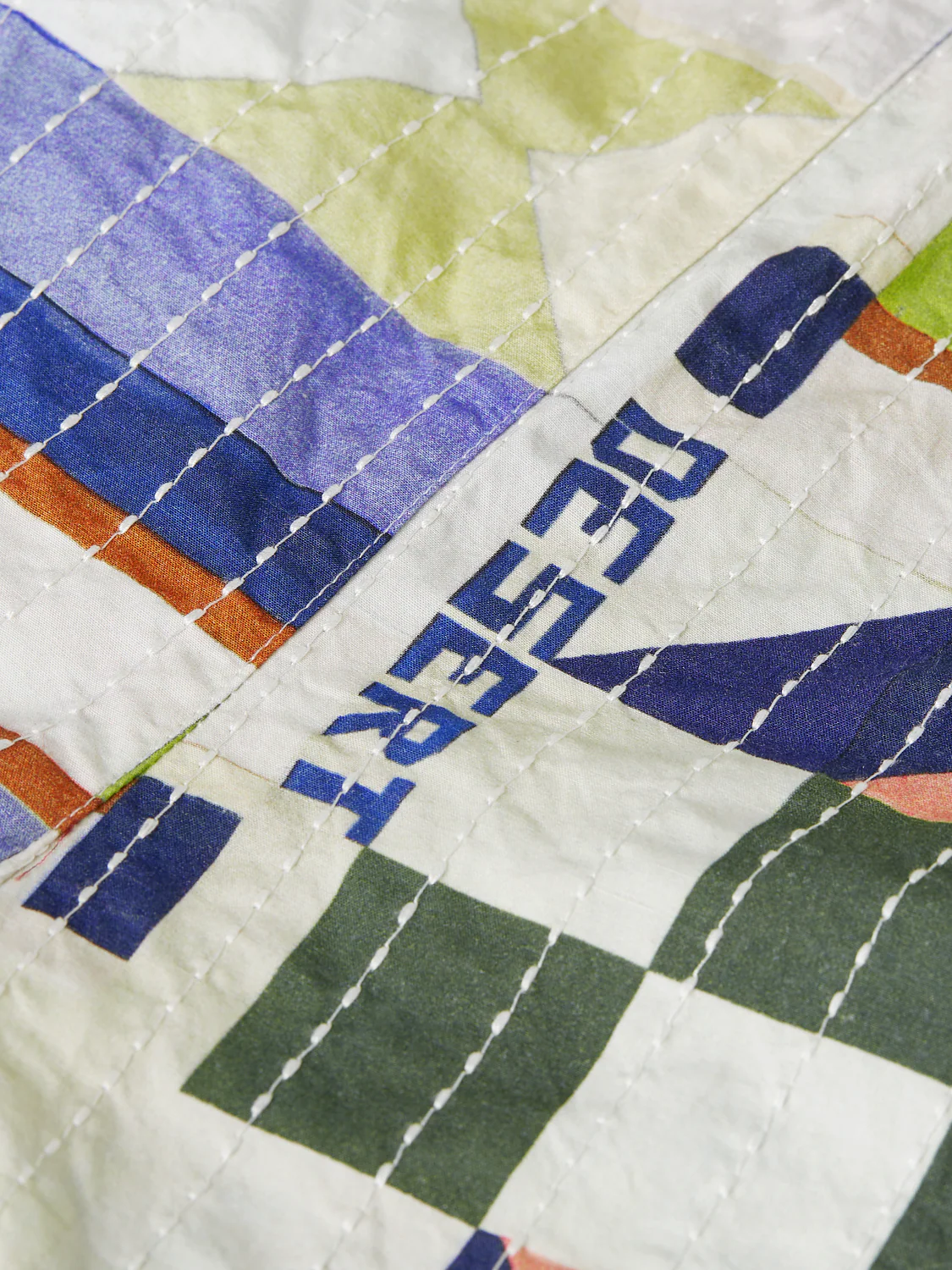 Printed and stich-embroidered shorts - Image 7