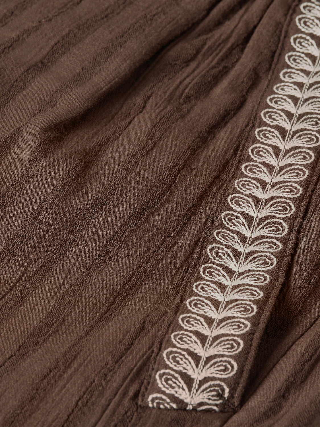 Embroidered cotton crepe shorts - Image 7